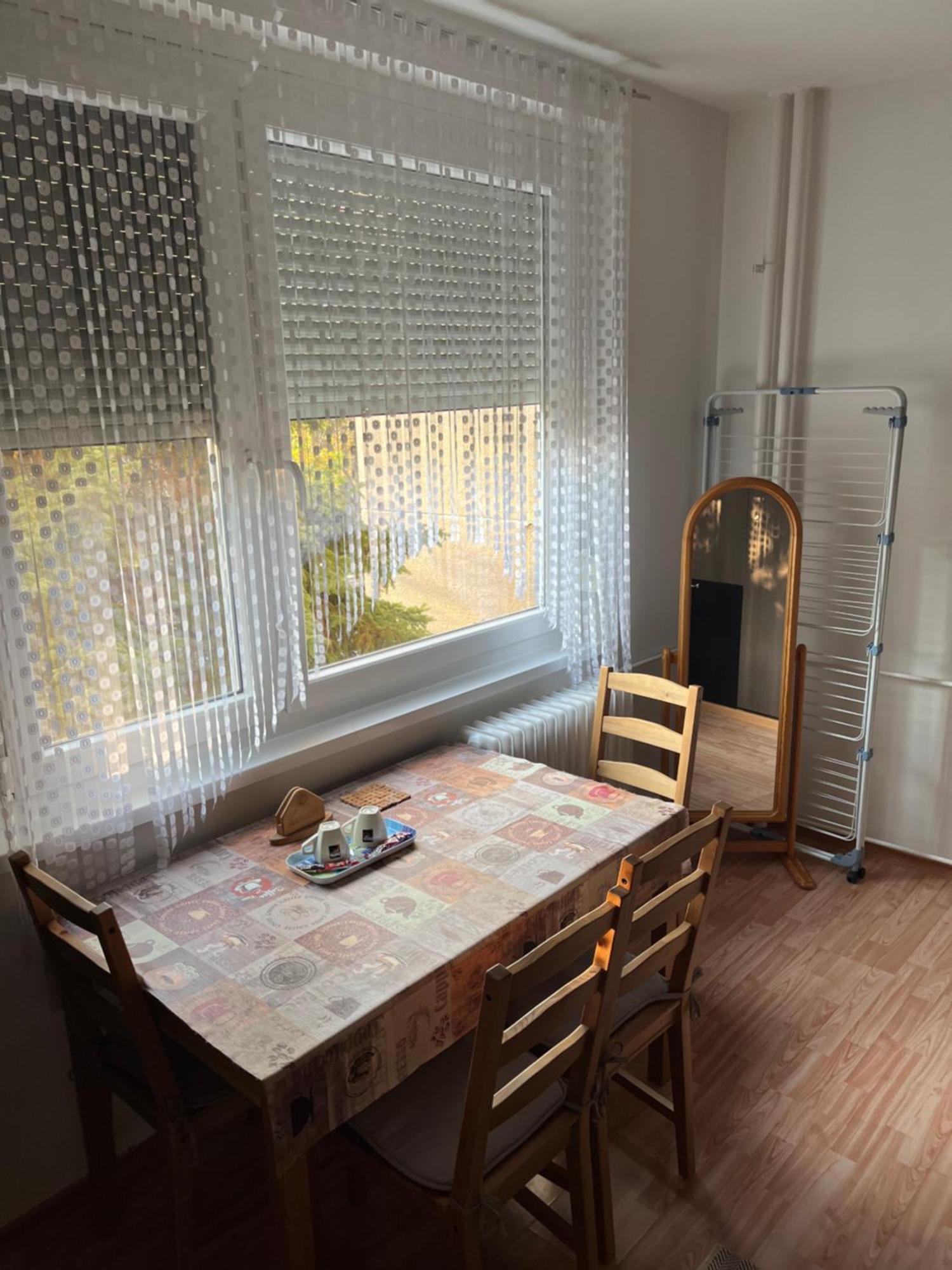 Var Apartman มิชโคลซ์ ภายนอก รูปภาพ